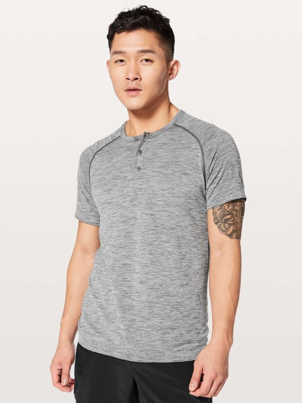 Lululemon Men's Metal Vent Tech Short Sleeve Henley - Heathered Grey